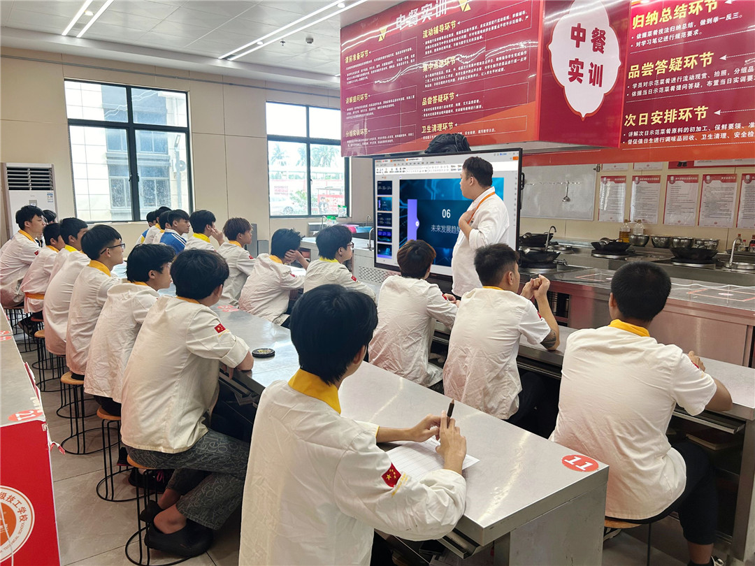 1759216695552485.jpg ABBB30E7A8B153409AAA8460B38DAEBD.jpg